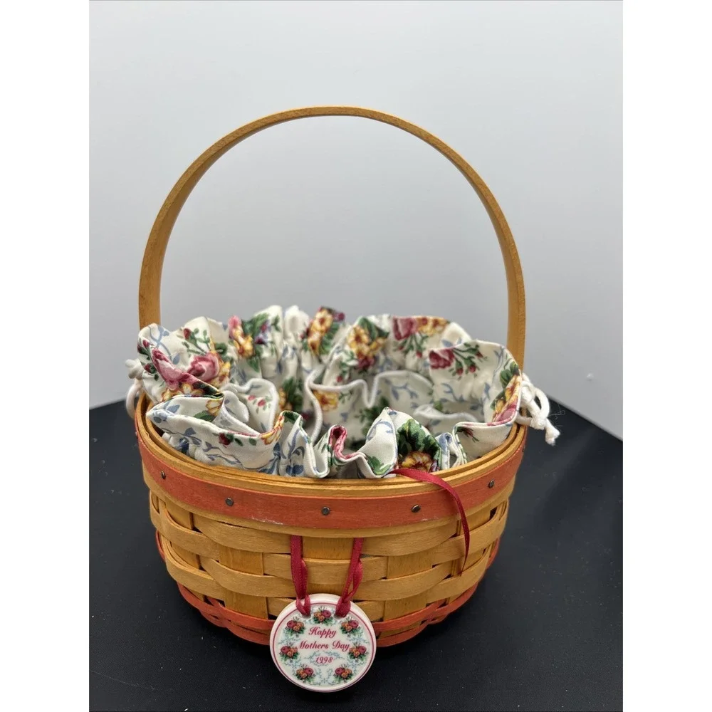 Longaberger 1998 Mothers Day Basket w/Ring & Things Liner &Tie‎ On